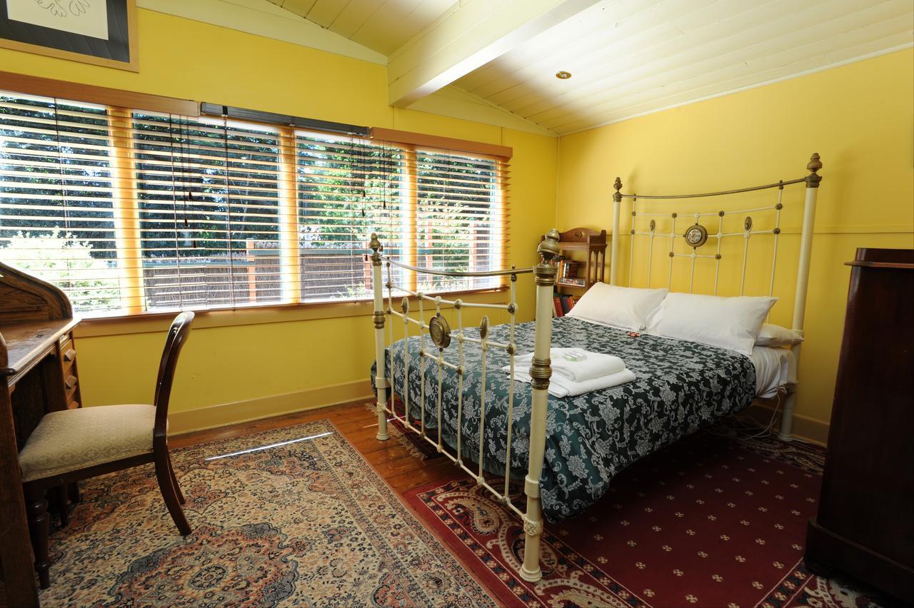Como Cottage Accommodation Olinda Bagian luar foto